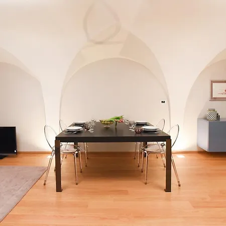 Apartment Flatinbo - Santo Stefano *